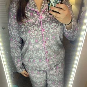 Comfortable nautica pajama set